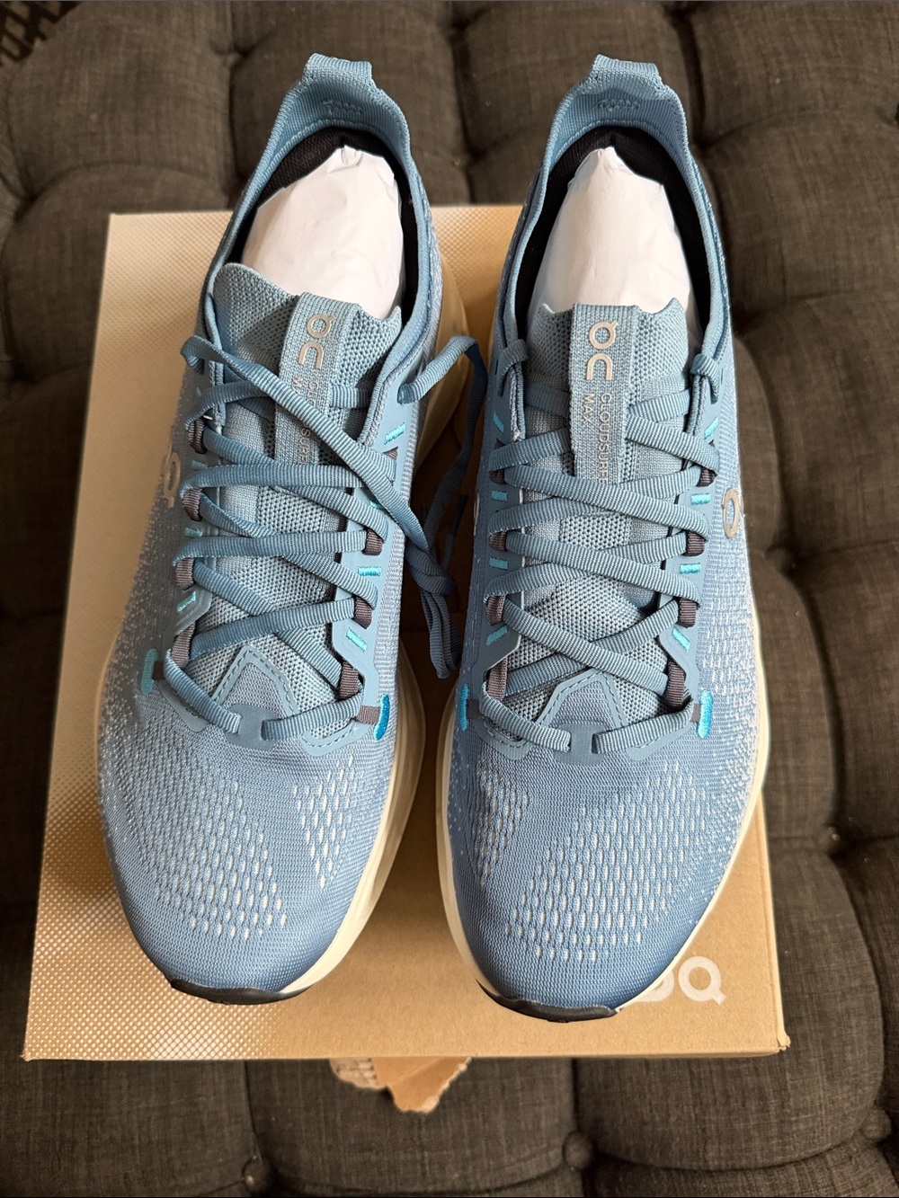 On Running Cloudsurfer Max size 10.5